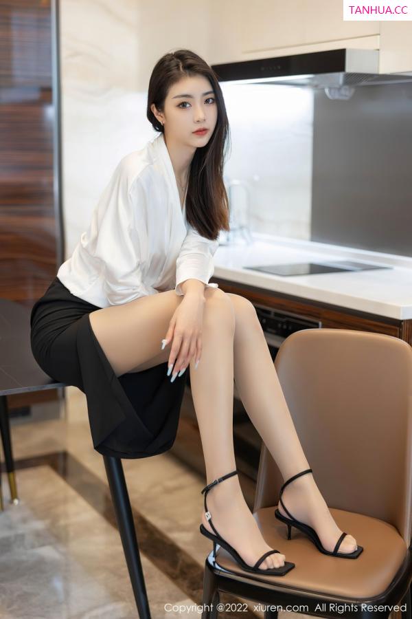 可乐Vicky  [XiuRen]高清写真图 2022.04.14 No.4869 可樂Vicky第37张图片